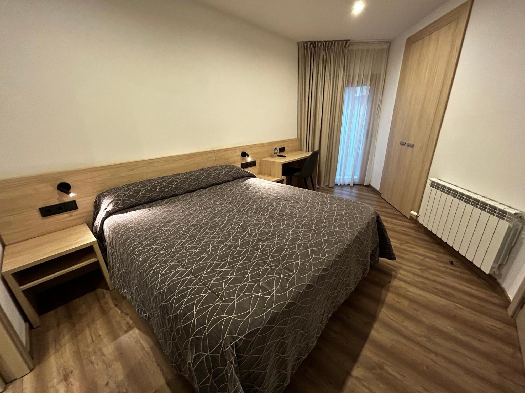 Hotel Jardi Apartaments Мольєрусса Екстер'єр фото